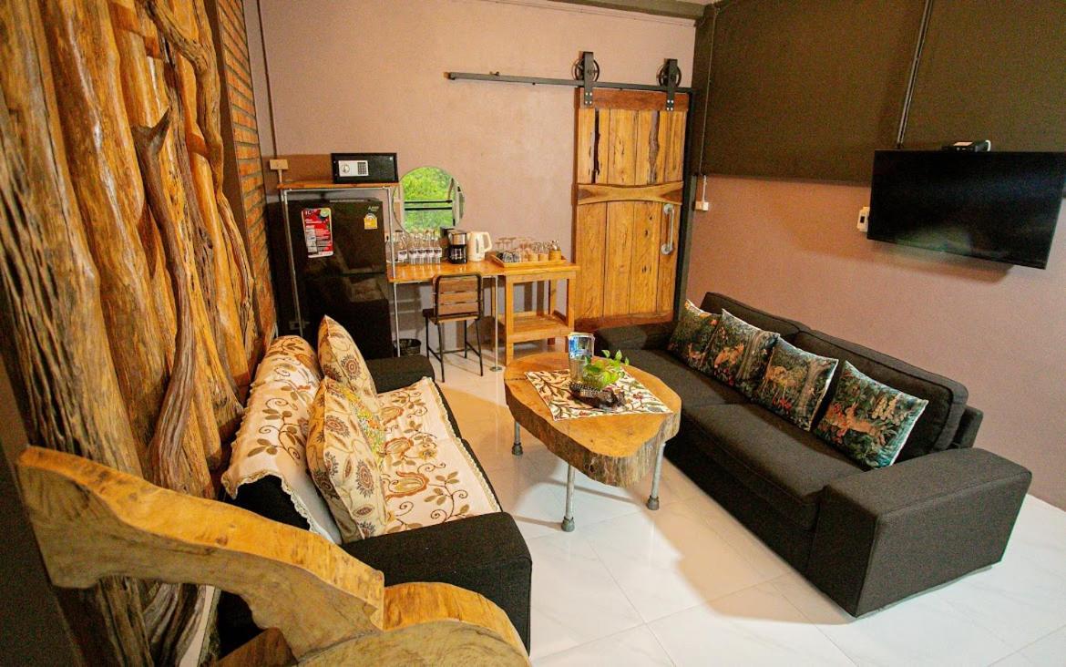 Lodge Phang Nga Boutique ภายนอก รูปภาพ
